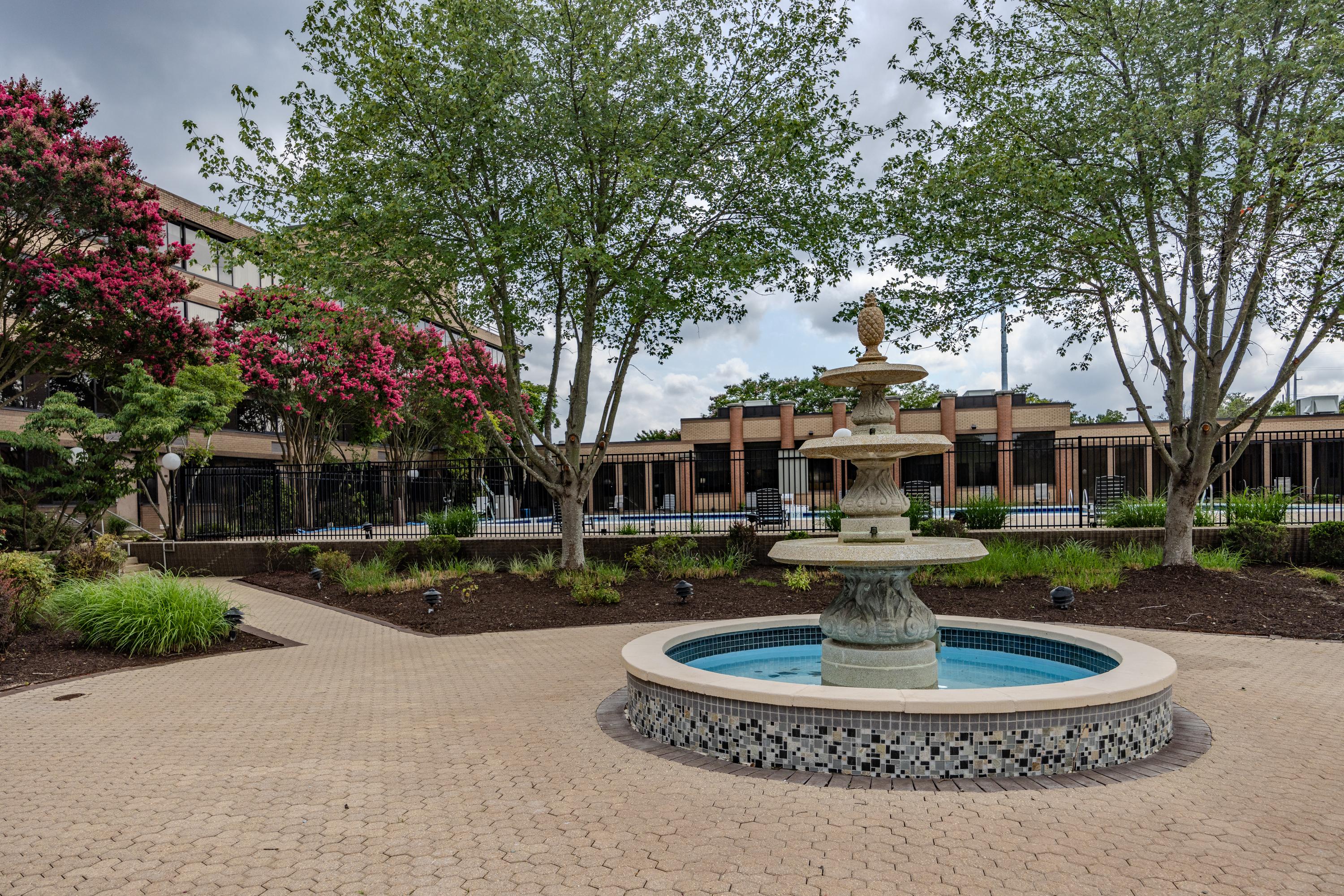 Solomons Inn Resort + Marina Extérieur photo